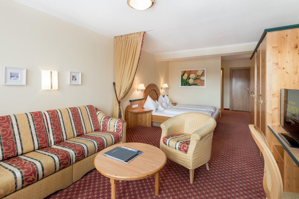Hotel Olympia Обергургл Стая снимка